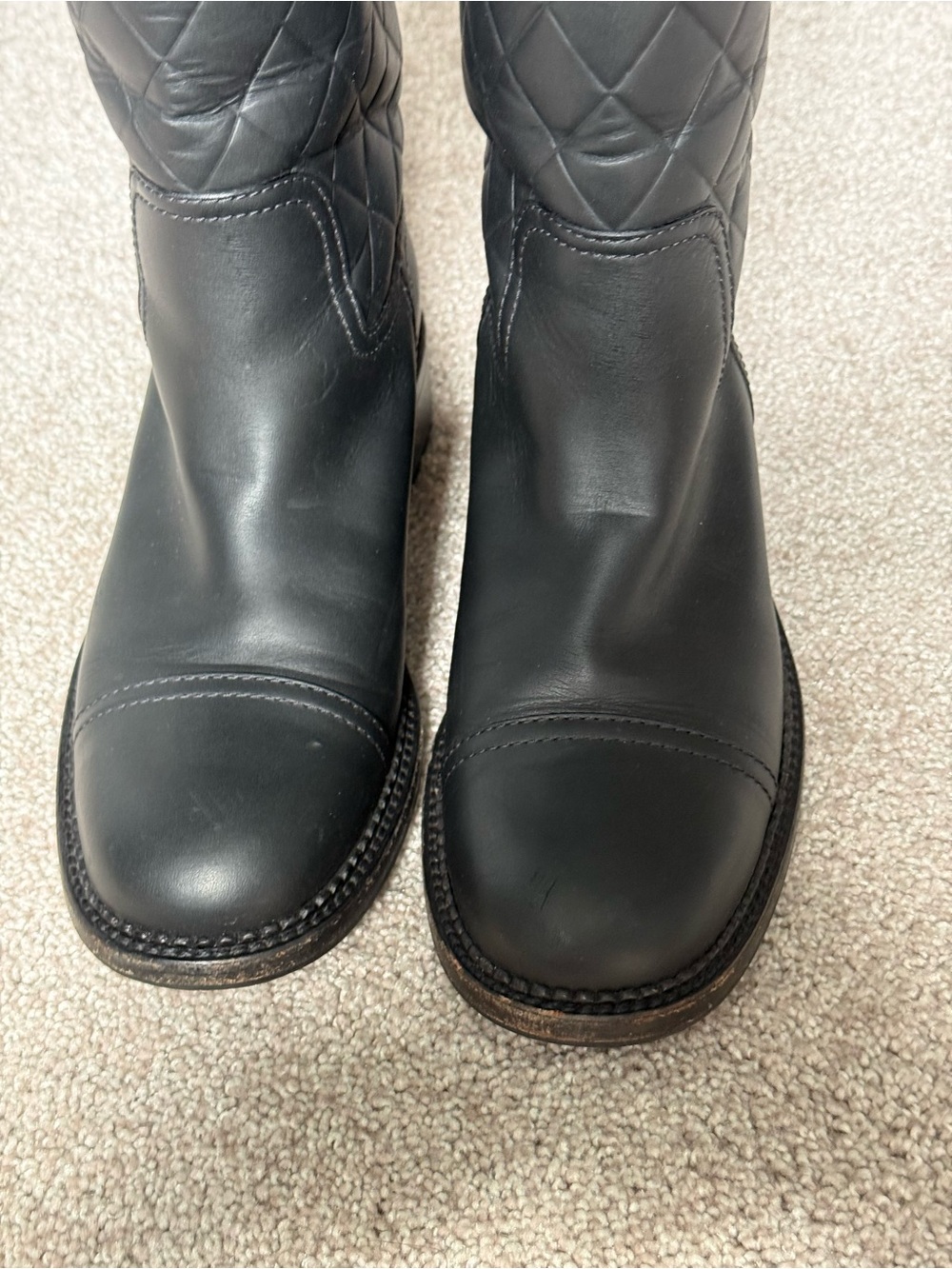 Chanel Quilted Leather Knee-High Riding Boots in Black - Picture 5 of 9